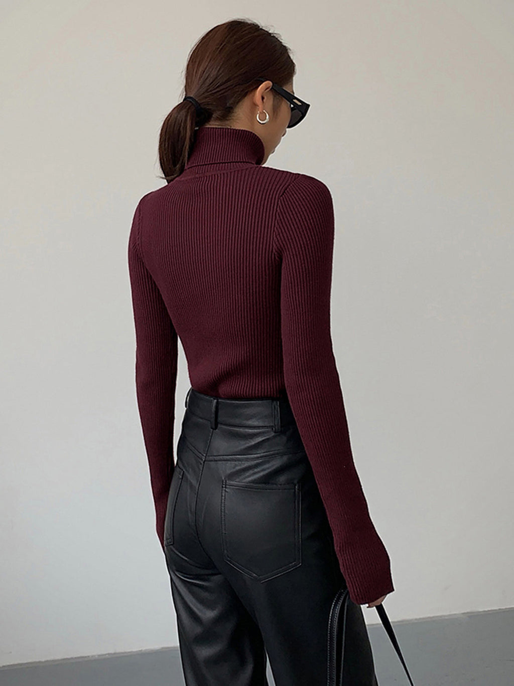 Fitted Ribbed Turtleneck Sweater with Long Sleeves