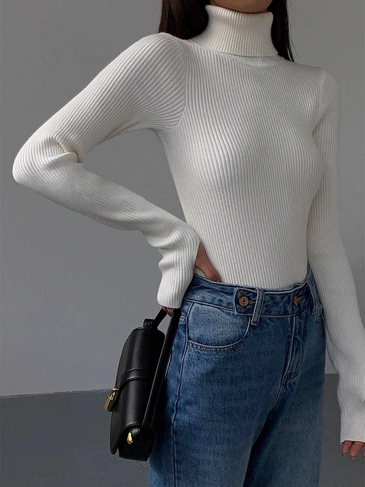 Fitted Ribbed Turtleneck Sweater with Long Sleeves