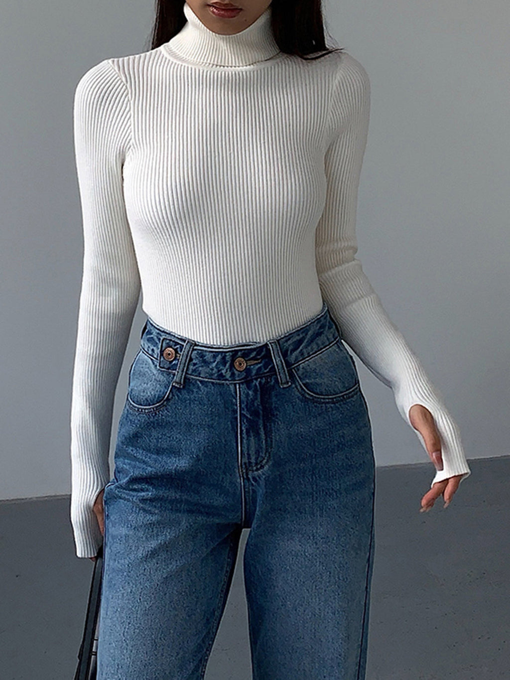 Fitted Ribbed Turtleneck Sweater with Long Sleeves