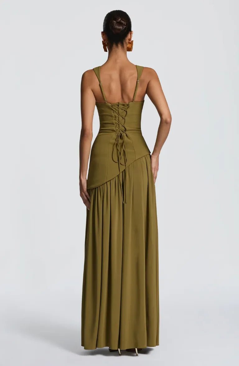 Amelia | Luxurious And Elegant Pleated Evening Maxi Dress